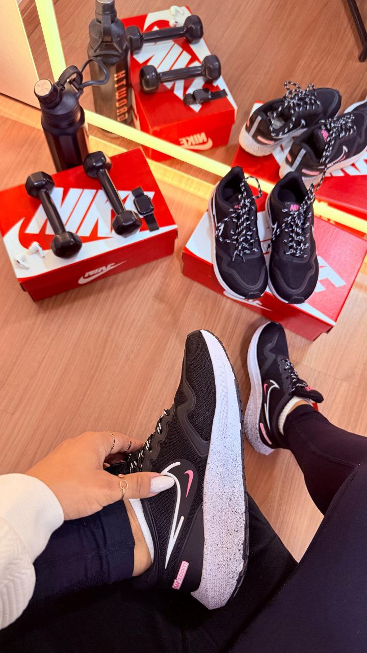 Nike Zoom NK 47