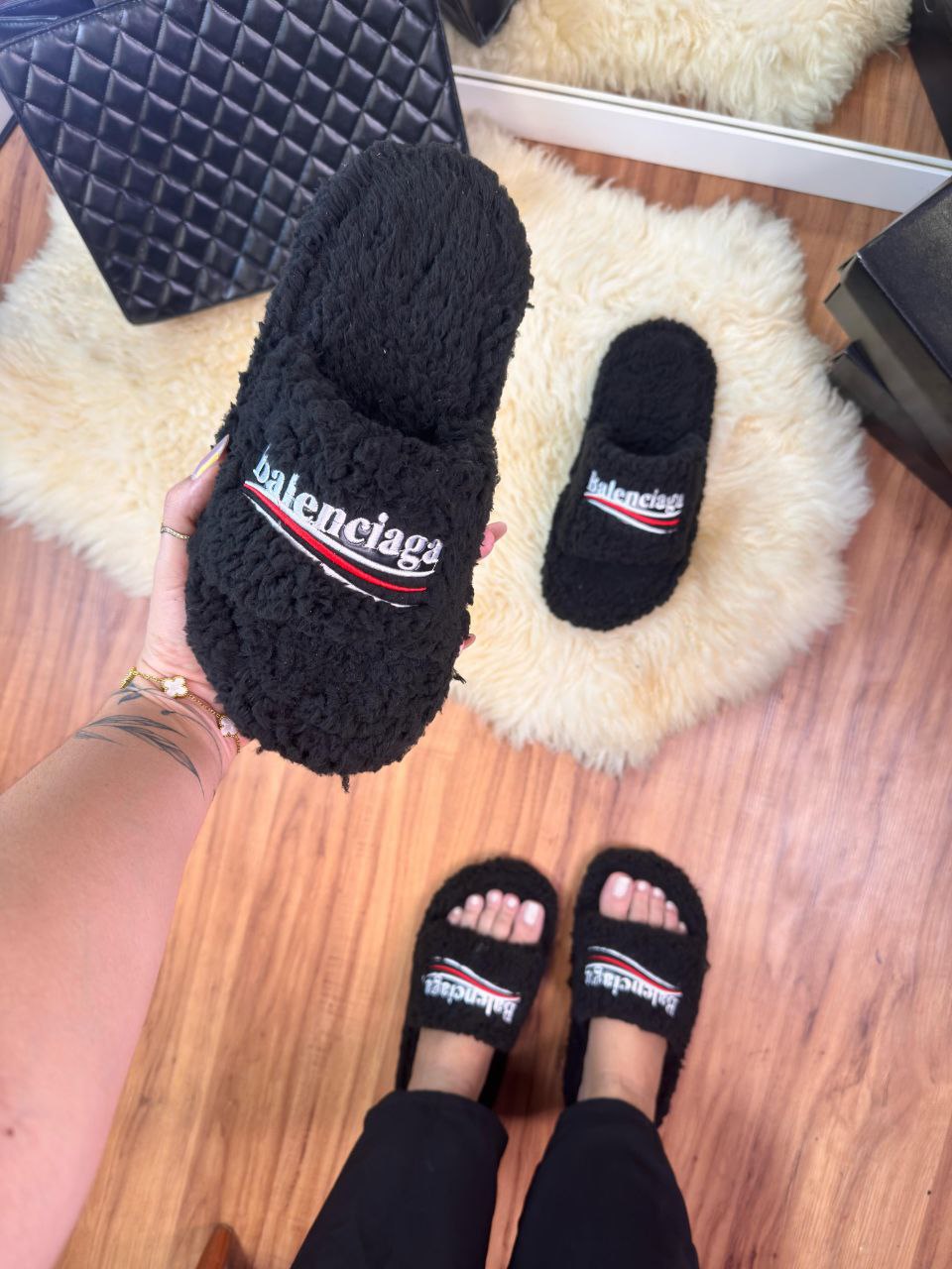 Slide Balenciaga Furry Luxo