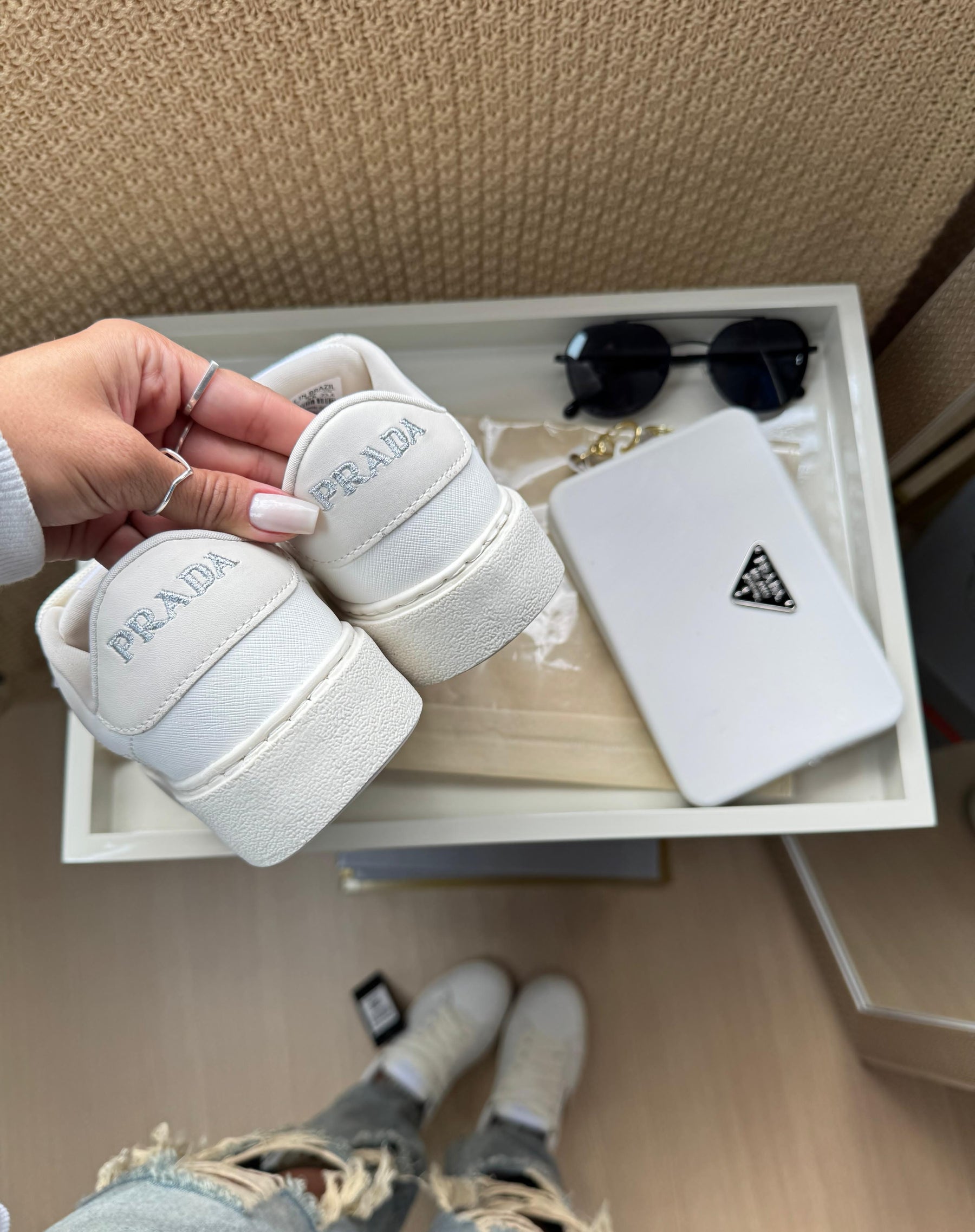 PRADA Casual + Bolsinha Premium