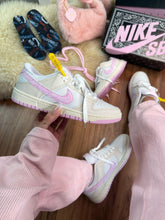 Nike SB Dunk Low Paisley Flowers