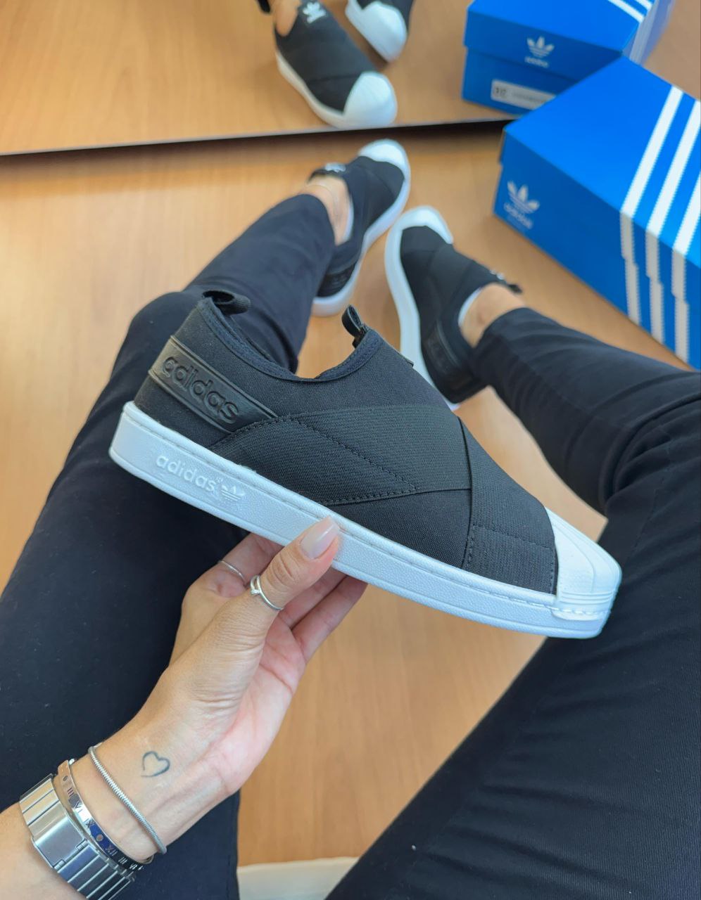 Adidas Slip On