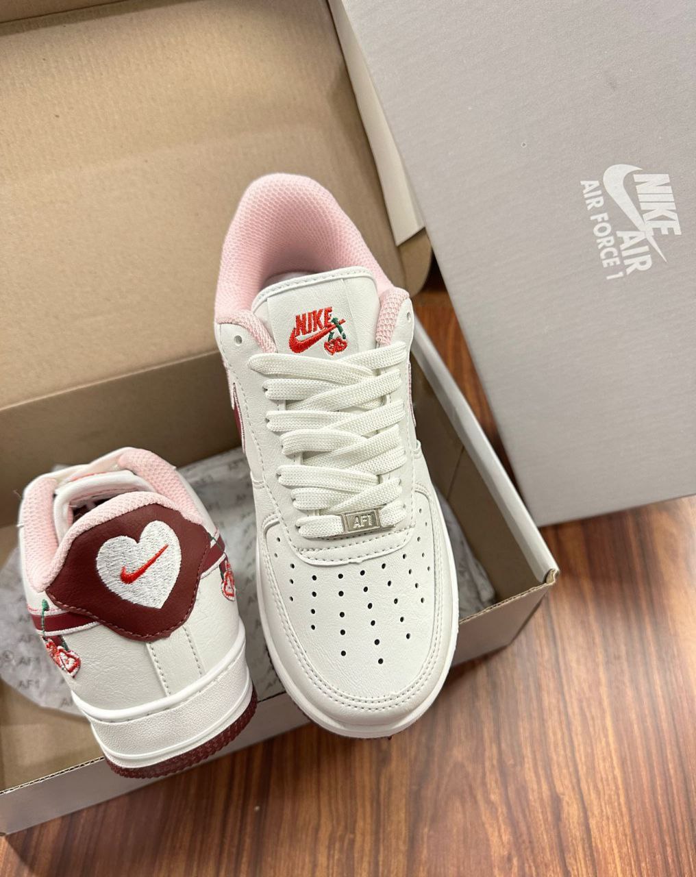 Nike Air Force Valentine's Day