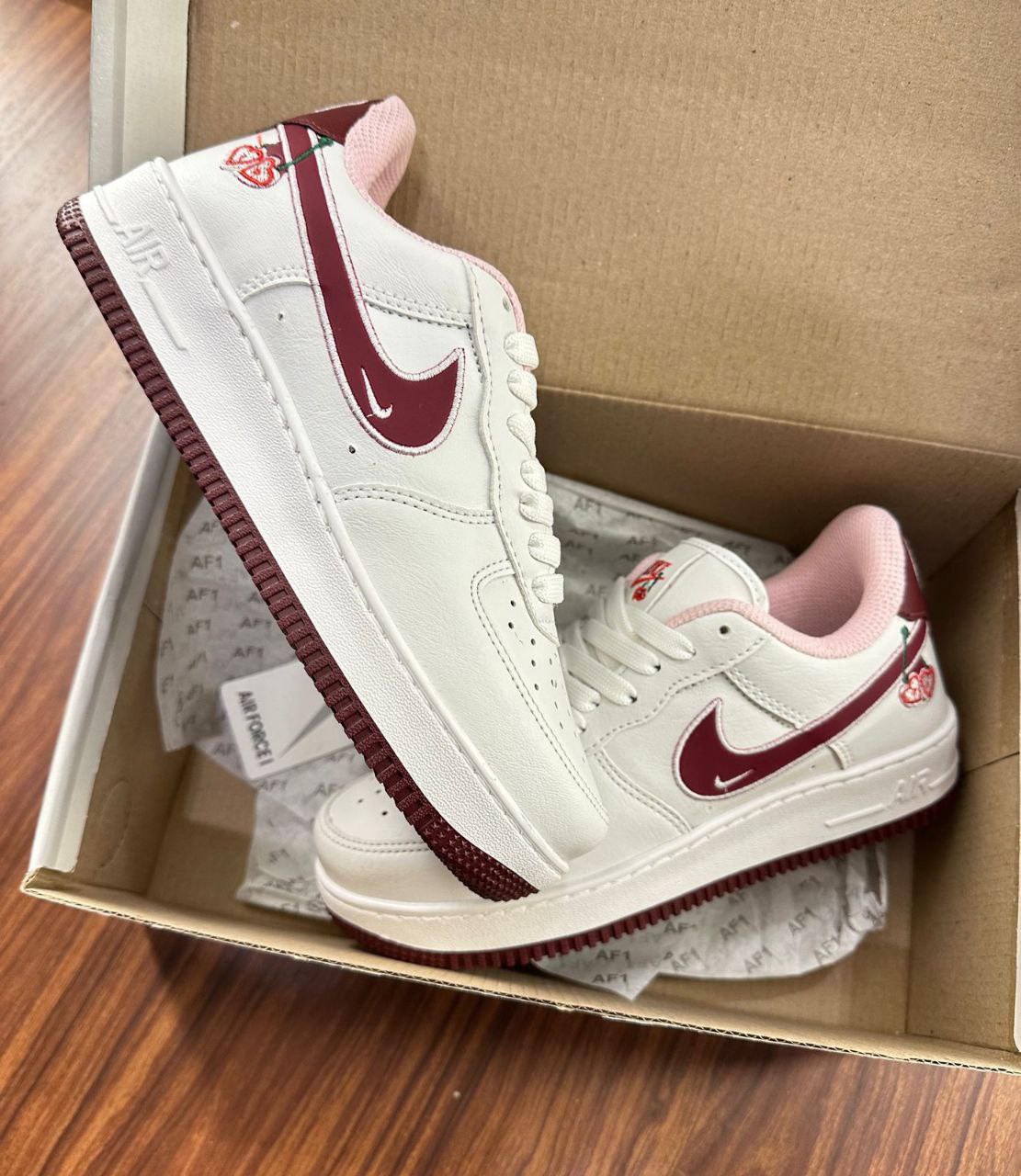 Nike Air Force Valentine's Day