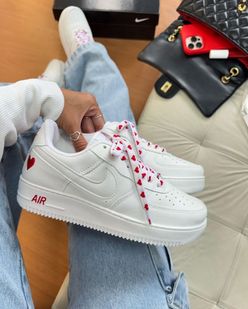 Nike Air Force LOVE Luxo