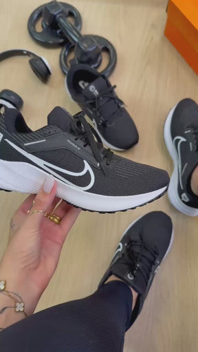 Nike Pegasus 40