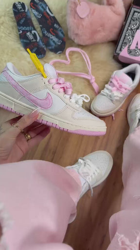 Nike SB Dunk Low Paisley Flowers