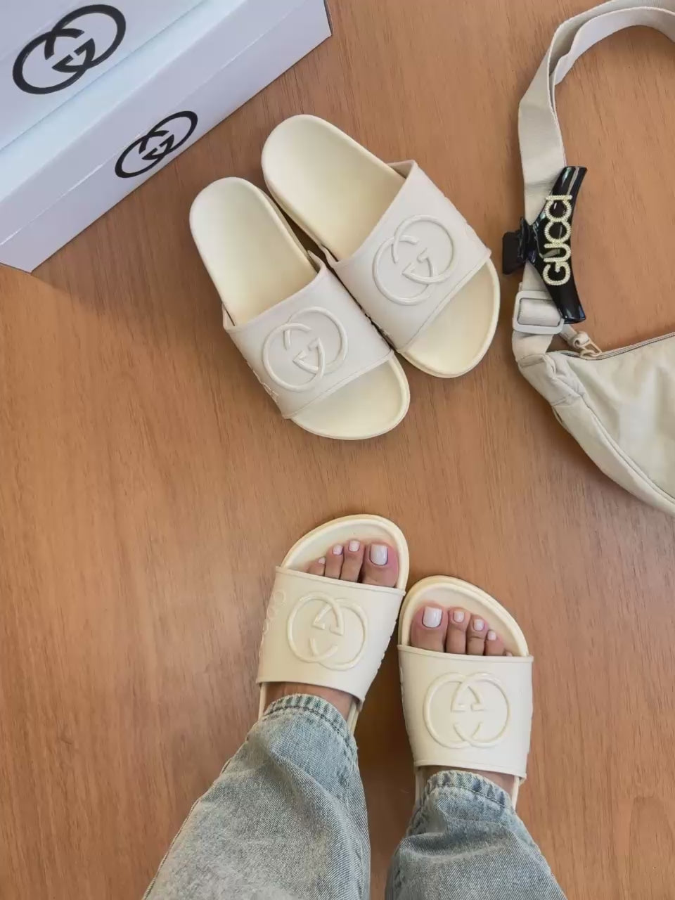Slide GUCCI Premium